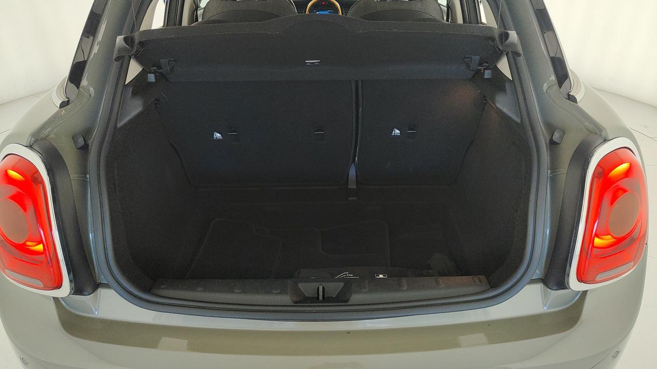 MINI Mini IV F55 2018 5p - Mini 5p 1.5 Cooper Boost auto