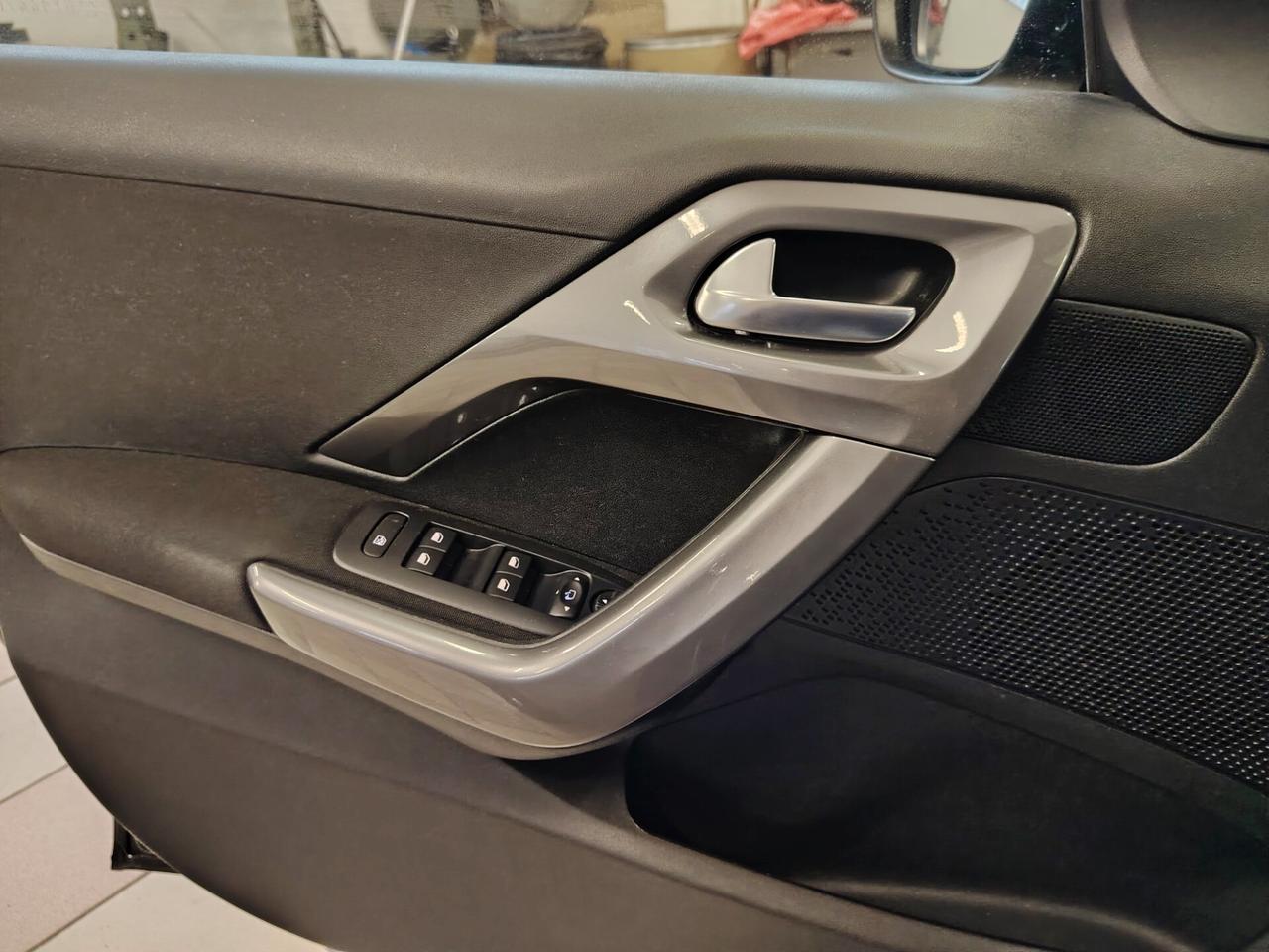 Peugeot 2008 PureTech 82 Active