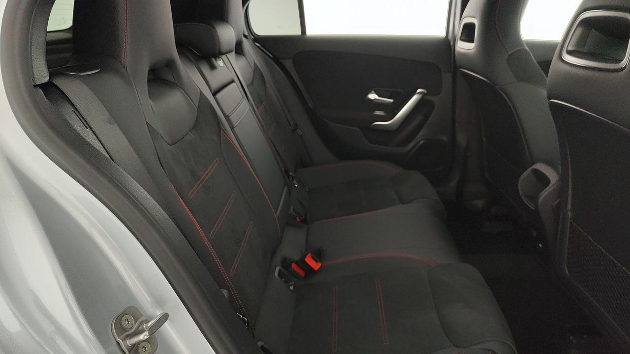 Mercedes-Benz A 180 d Automatic