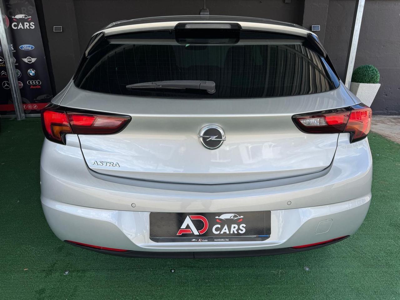 Opel Astra 1.5 CDTI 122 CV S&S 5 porte GS Line