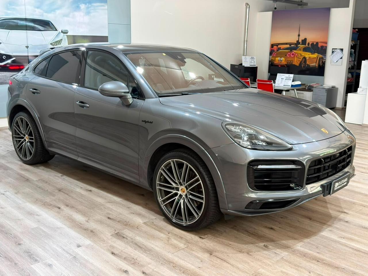 PORSCHE CAYENNE COUPE 3.0 340cv E-HYBRID FULL