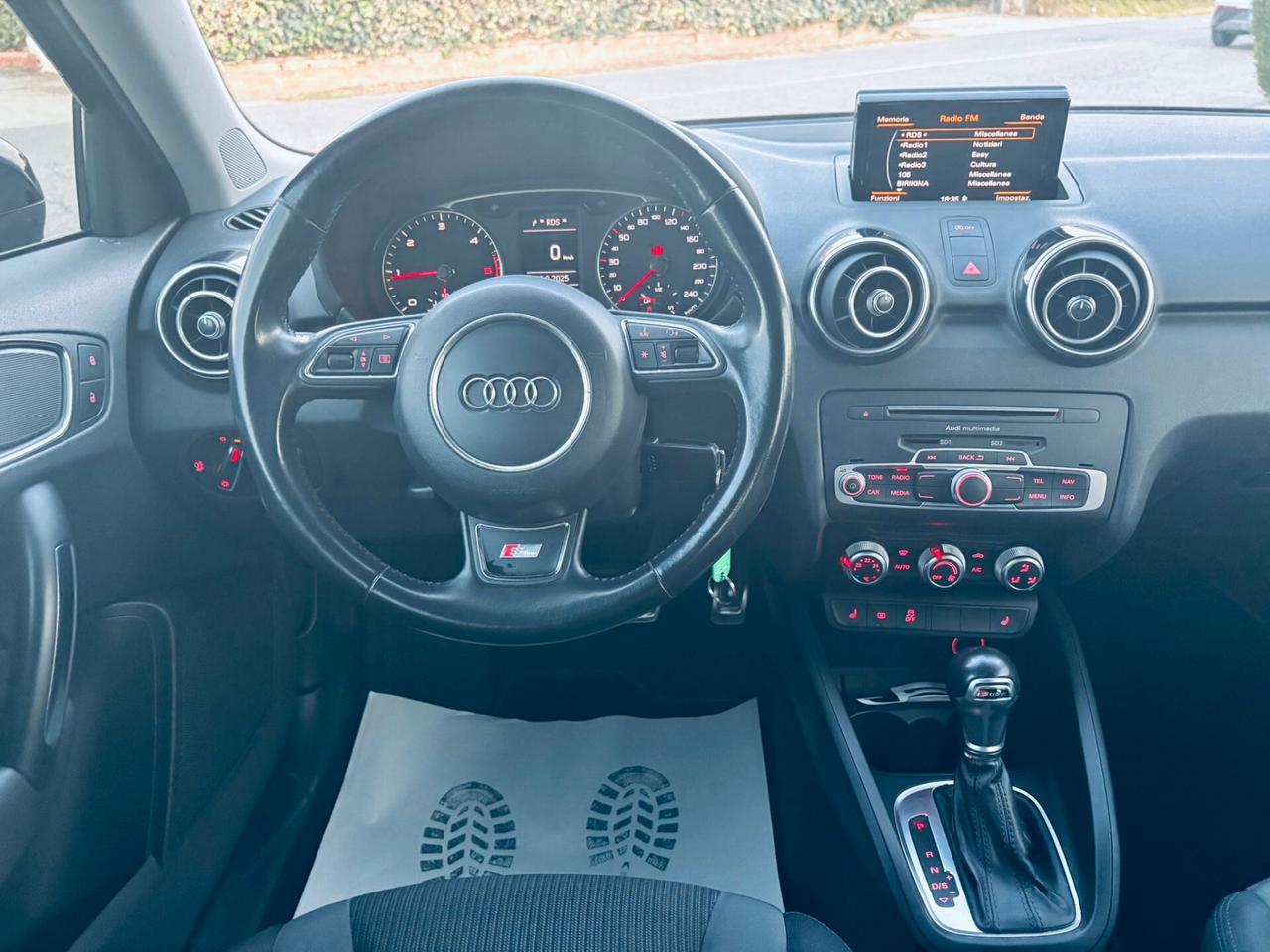 Audi A1 1.4 TDI S LINE tronic Sport