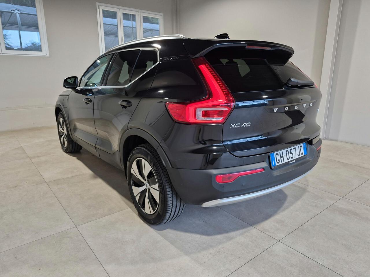 Volvo XC40 1.5 PLUG-IN T4 INSCRIPTION FULL-LED CARPLAY NAVI
