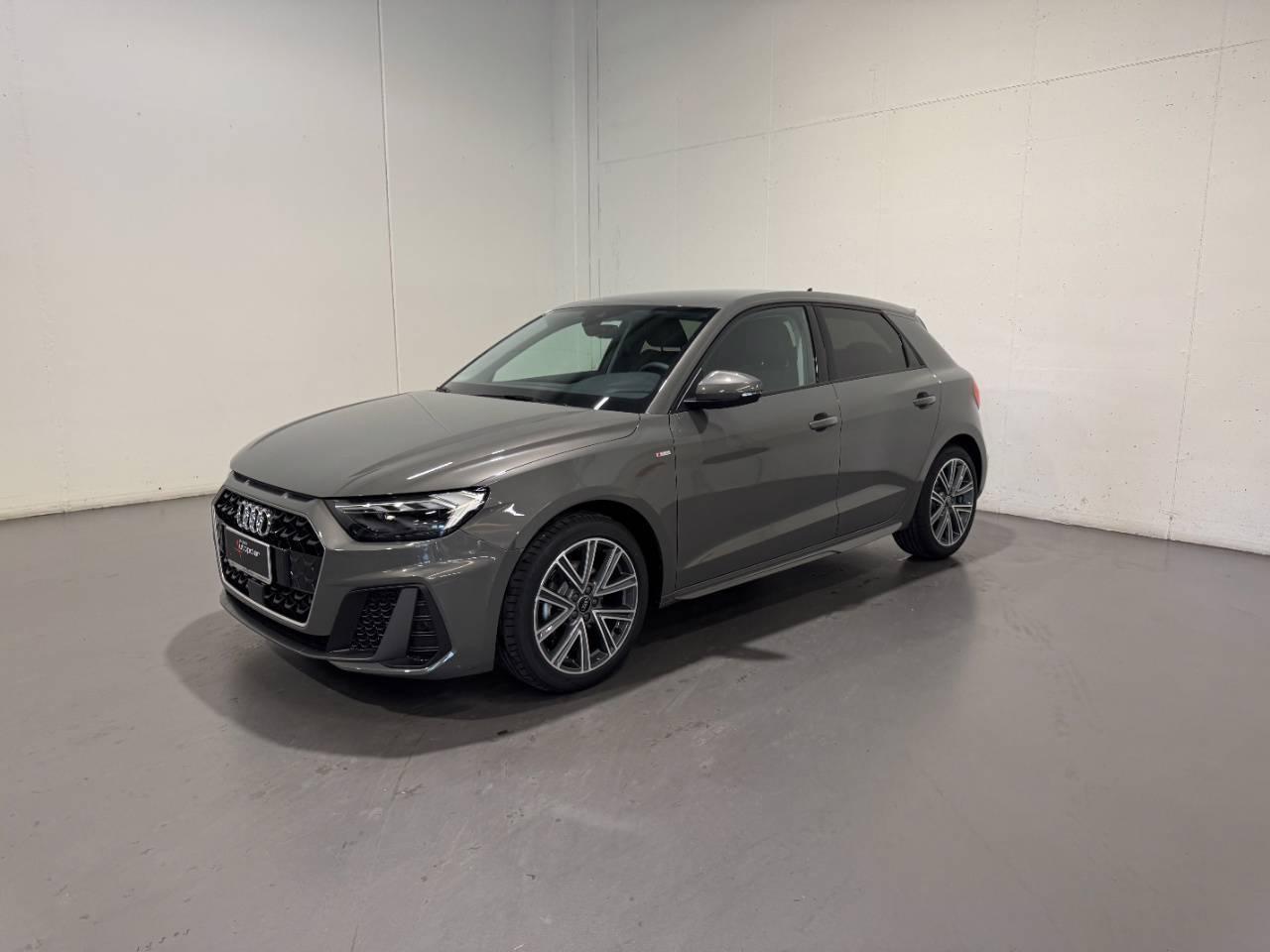 AUDI A1 SPORTBACK 30 TFSI S-TRONIC S LINE EDITION