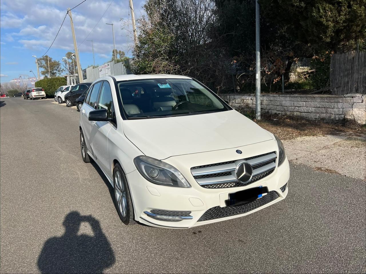Mercedes-benz B 200 220 CDI Automatic Premium