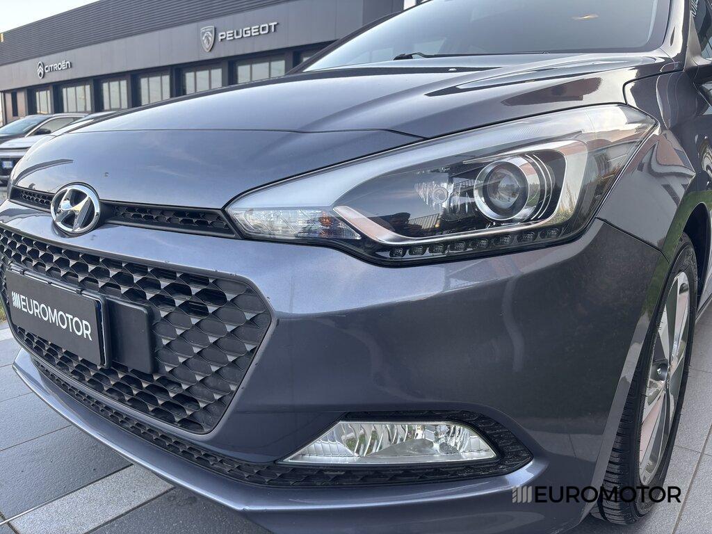 Hyundai i20 5 Porte 1.2 Login