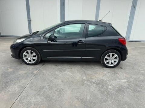 Peugeot 207 1.6 HDi 90CV 3p. X Line