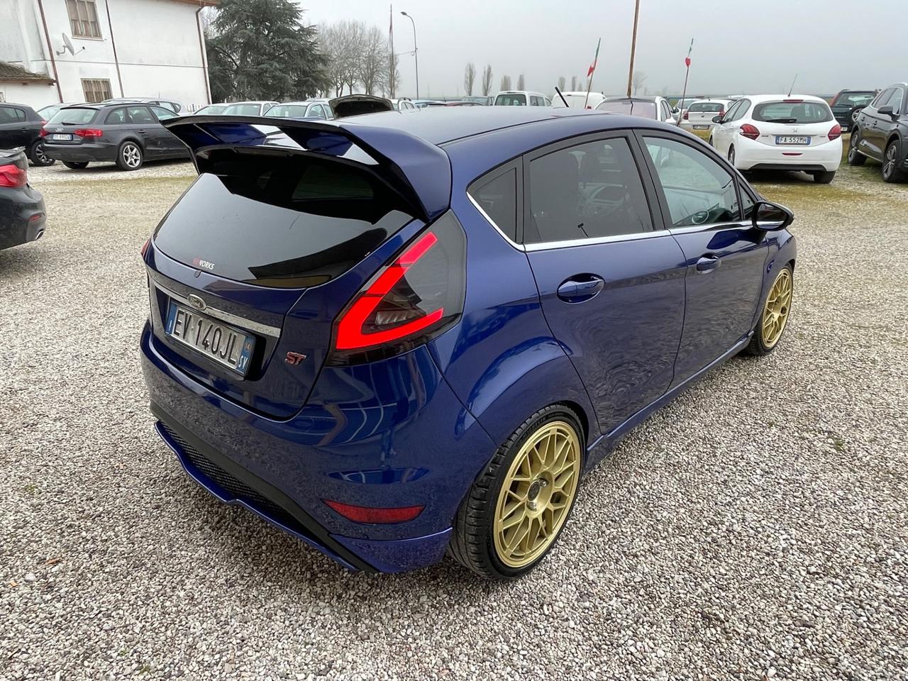 Ford Fiesta 1.5 TDCi 75CV 5 porte Titanium