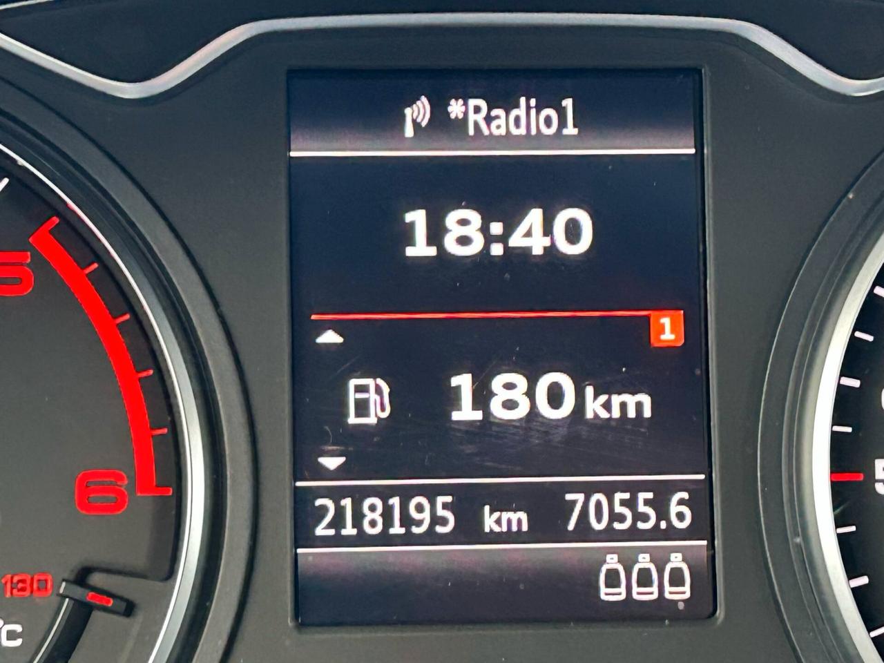 Audi A3 SPB 1.6 TDI 105 CV Ambition PELLE XENO NAVI