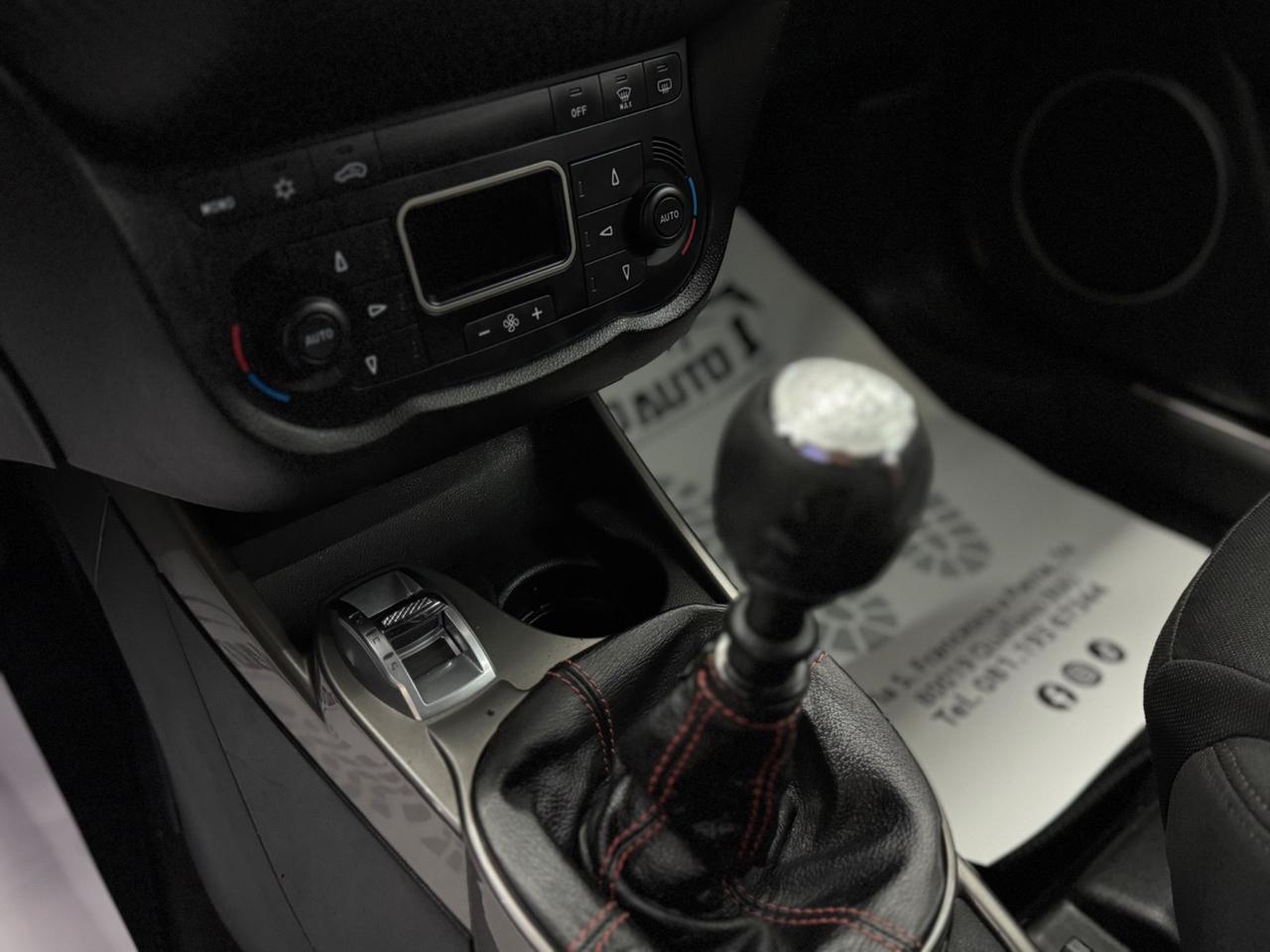 Alfa Romeo MiTo 1.6 JTDm Distinctive Premium Pack