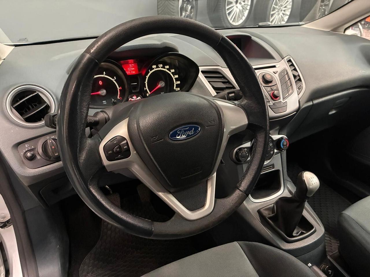 Ford Fiesta 1.2 82 CV 5 porte Titanium