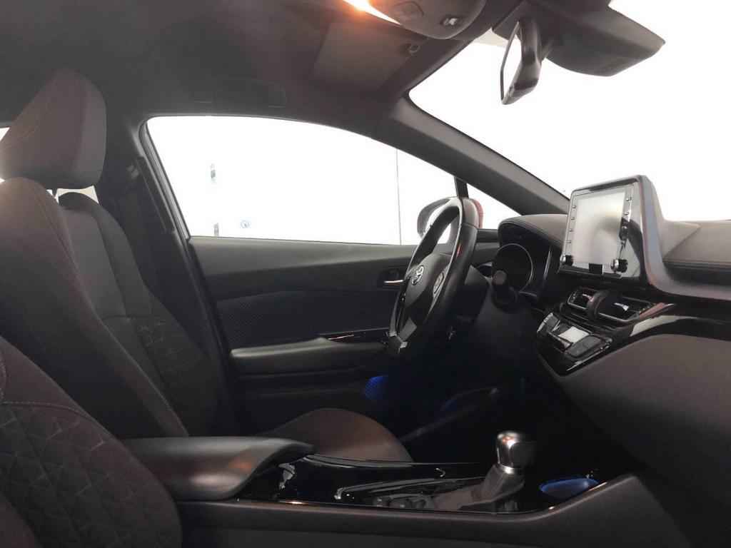 Toyota C-HR 1.8 Hybrid Trend E-CVT