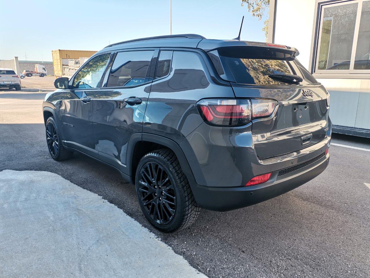 Jeep Compass 1.3 turbo t4 Night Eagle 2wd 130cv