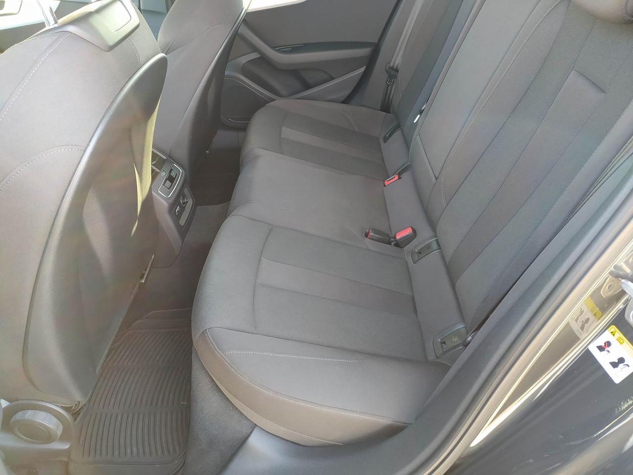 Audi A4 Sport 2.0 40 TDI MHEV #9491