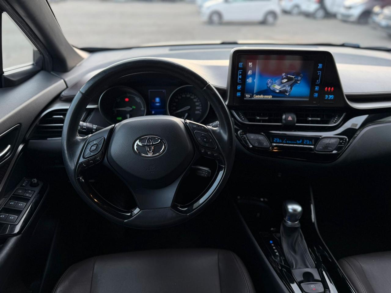 Toyota C-HR 1.8 Hybrid E-CVT Style+