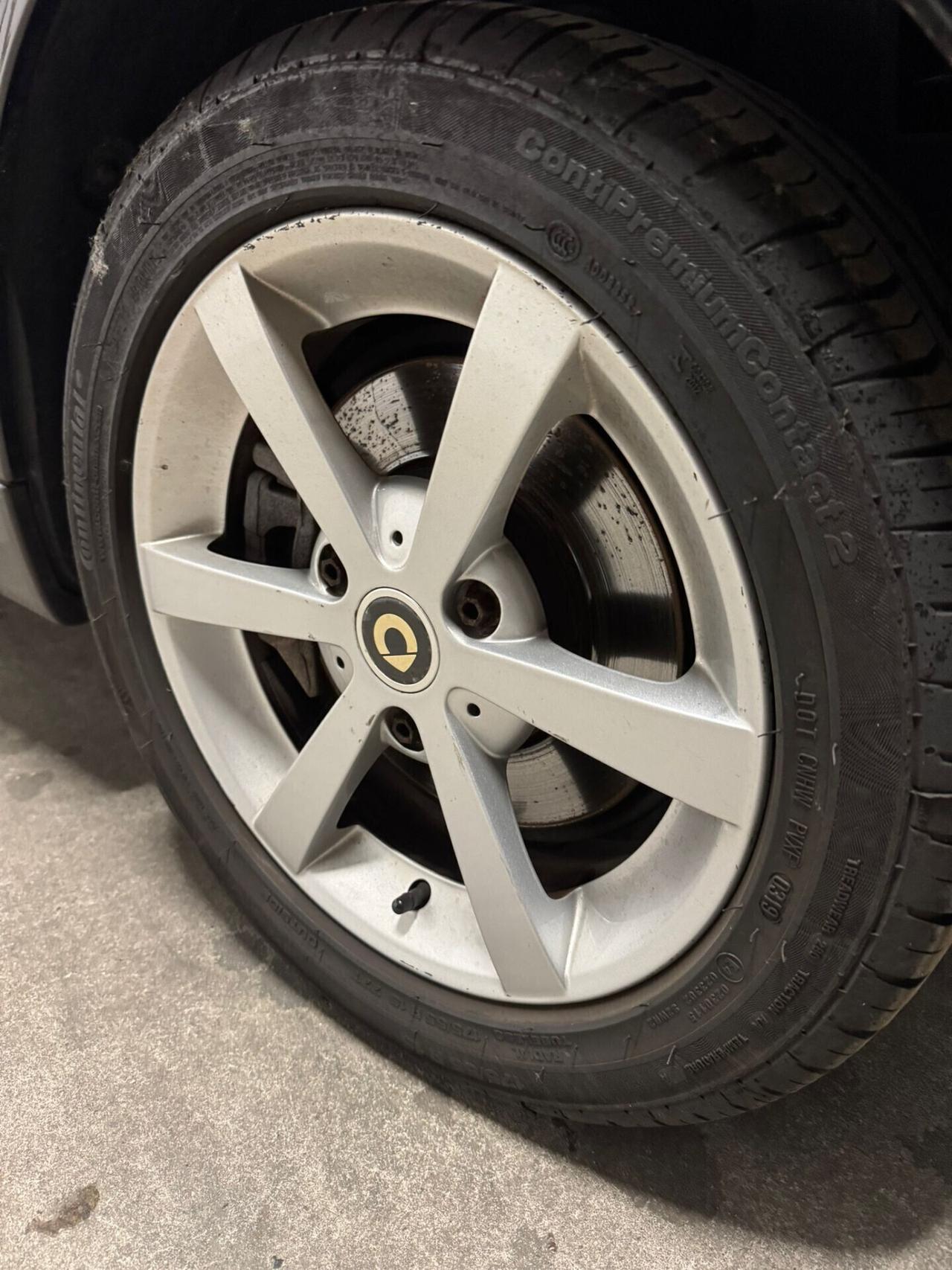 Smart ForTwo 1000 52 kW MHD motore revisionato e 12 mesi di garanzia