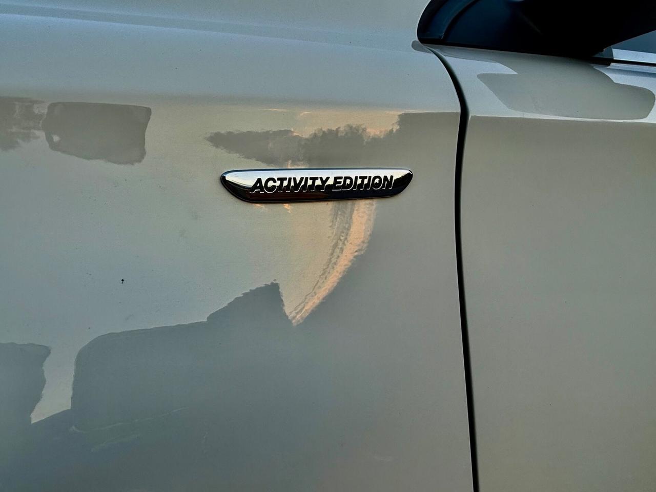 MERCEDES- BENZ GLA 200 D AUTOMATIC SPORT