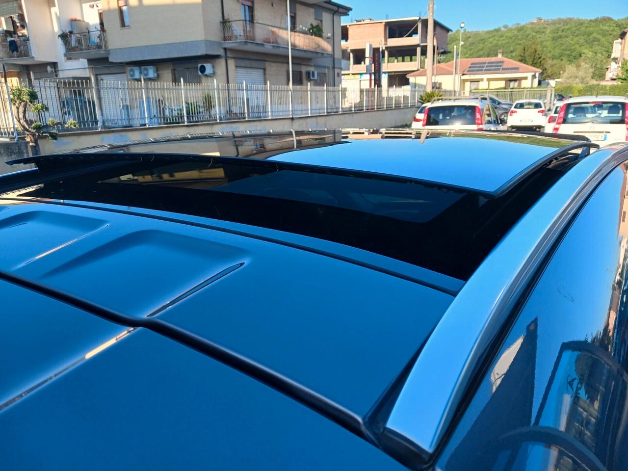 Mercedes-benz GLA 180D Automatic + Navi - 2016 - KM. 100.000