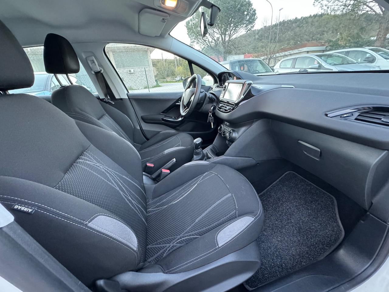 Peugeot 208 1.2 VTi 82 CV 5 porte Active
