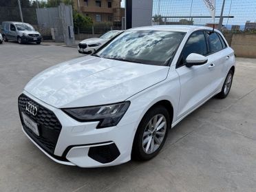 Audi A3 A3 SPB 30 TFSI Business