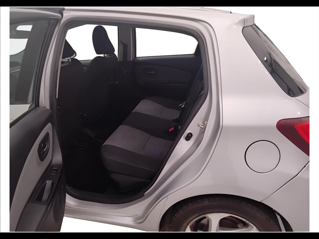 TOYOTA Yaris III 2015 - Yaris 5p 1.5h Active my16
