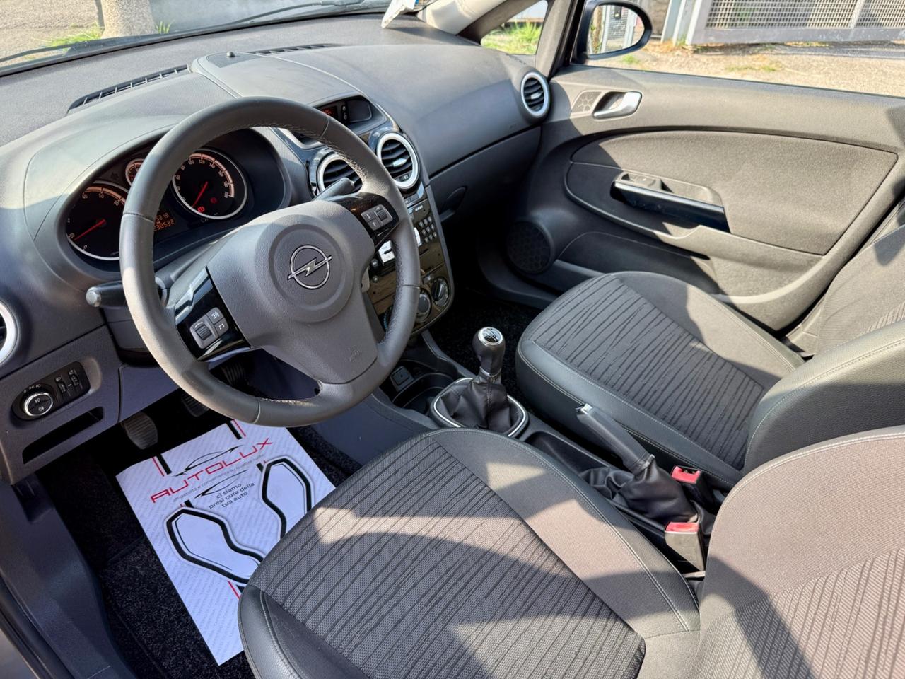 Opel Corsa 1.2 85CV 5 porte GPL-TECH NEOPATENTATI