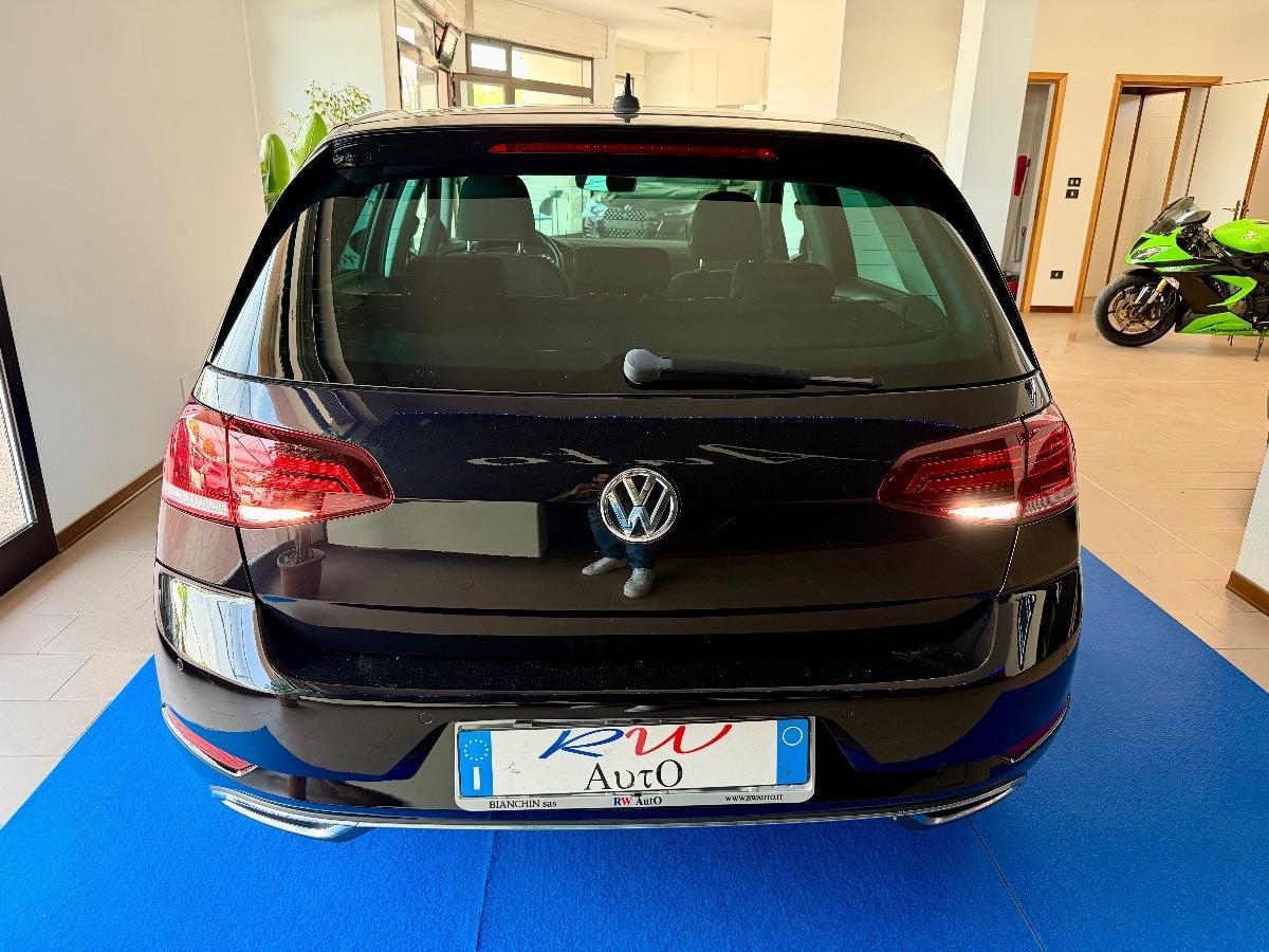 VOLKSWAGEN - Golf - 1.5 TSI EVO ACT R-Line