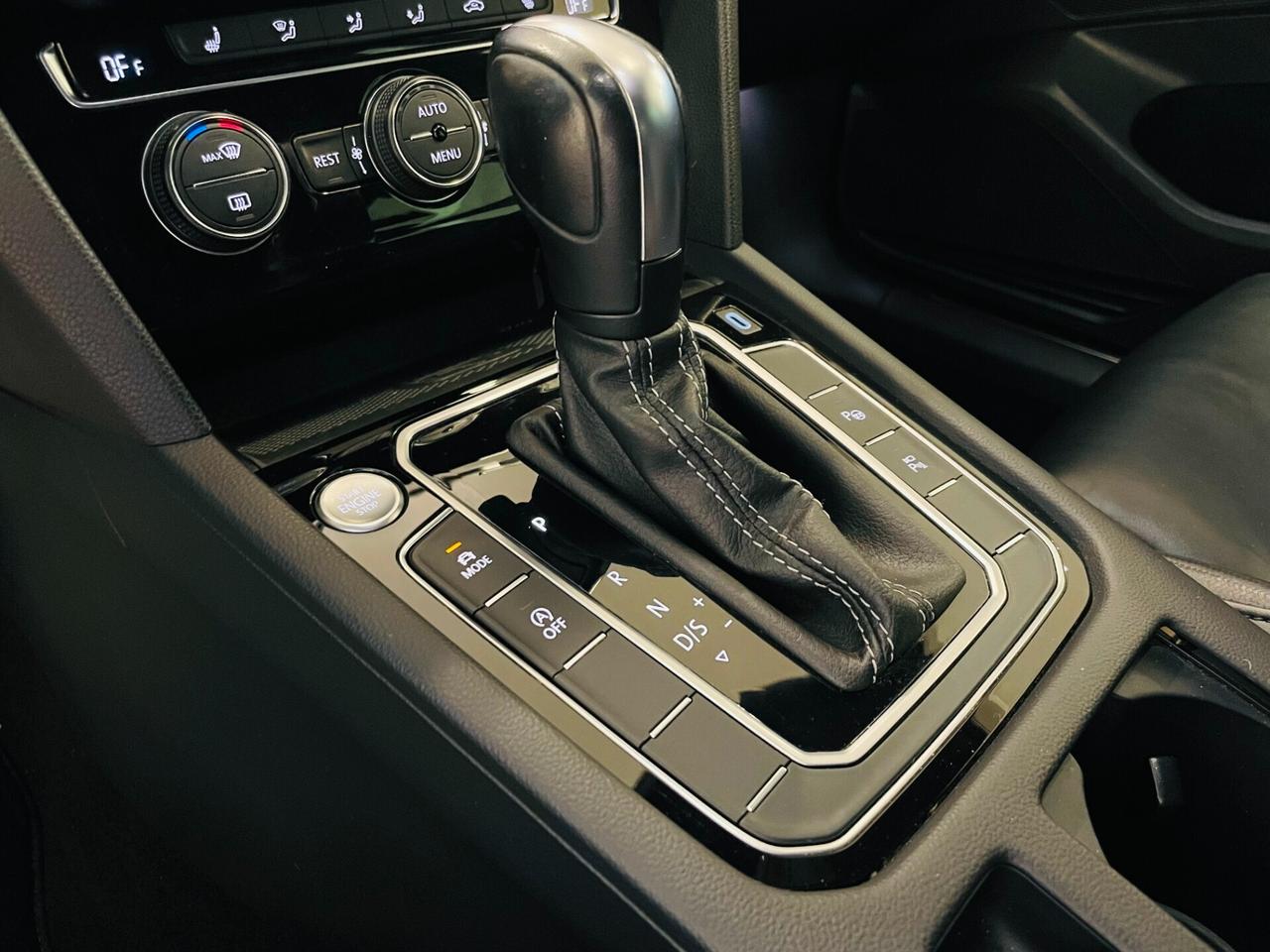 Volkswagen Passat Alltrack 2.0 BiTDI R-Line DSG