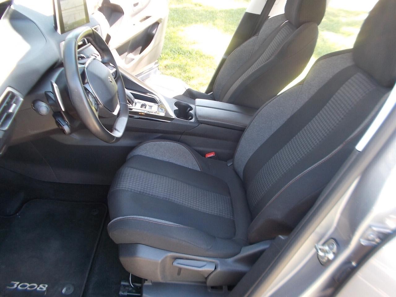 Peugeot 3008 1.5 BlueHDi Eat8 130cv come NUOVA