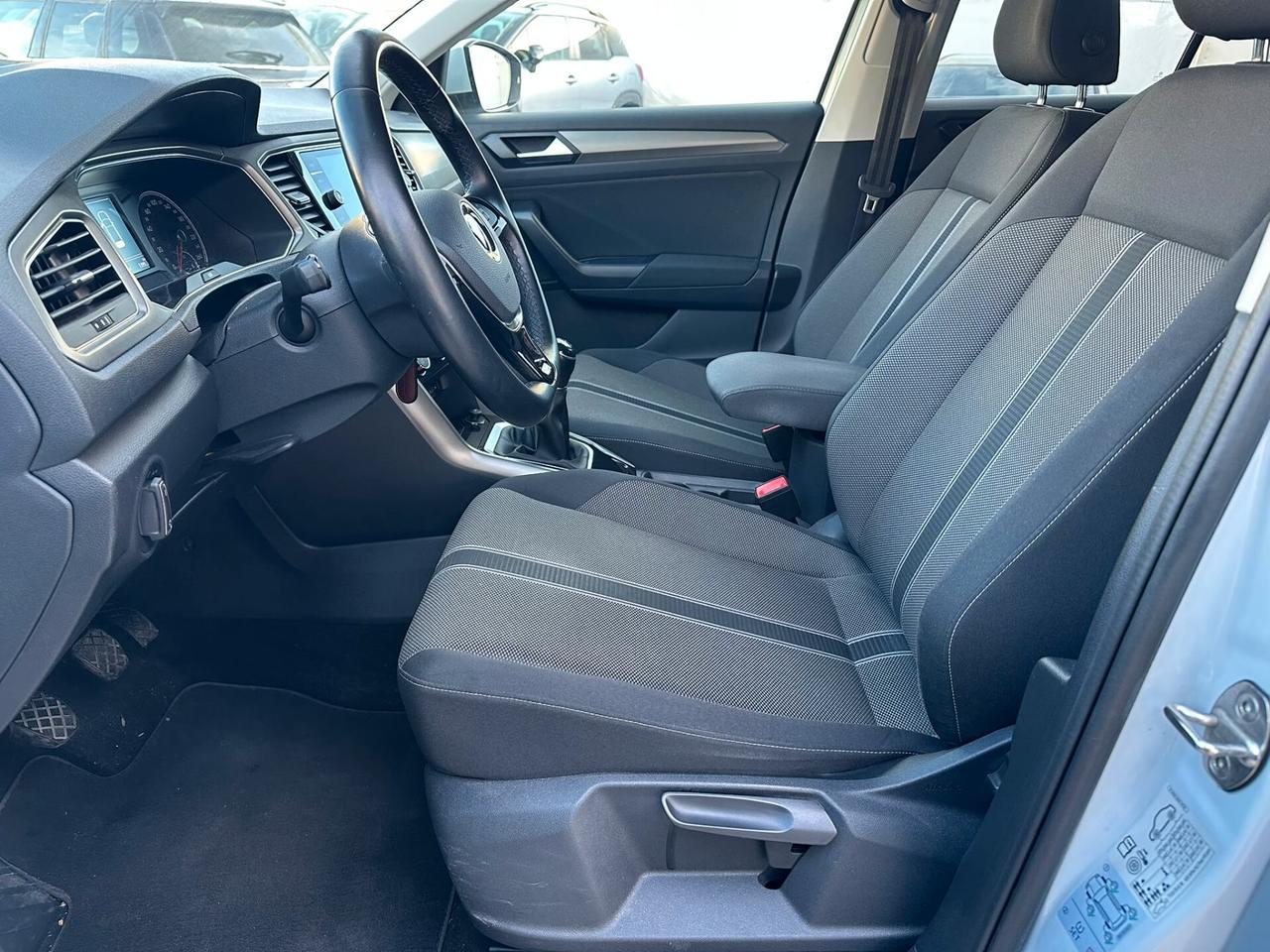 Volkswagen T-Roc 1.0 TSI R-Line 110cv - 2021