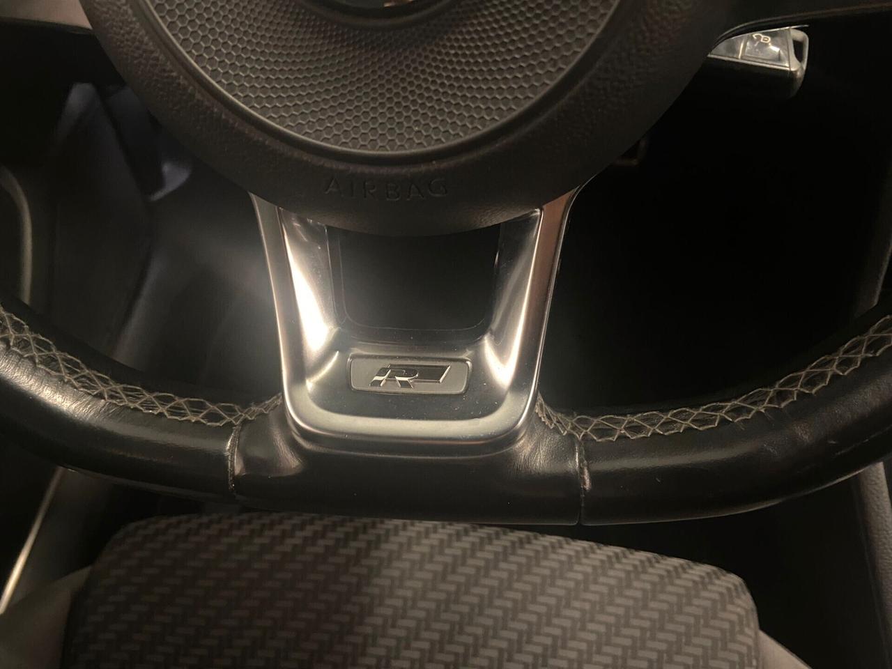 Volkswagen Golf 7.5 TDI 115 CV DSG RLINE PACK