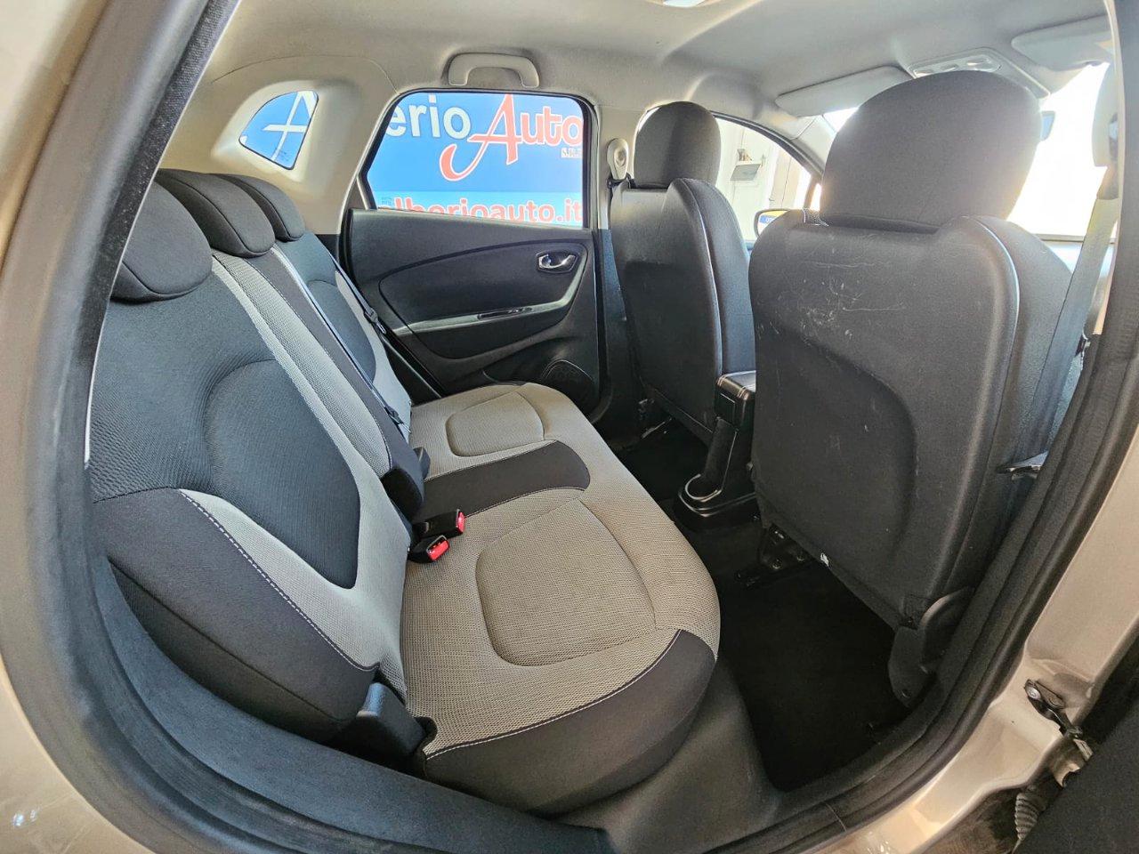 Renault Captur 1.5 dci Iconic 90cv