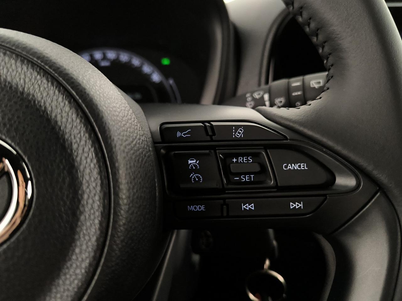 Toyota Aygo x 1.0 active 72cv s-cvt