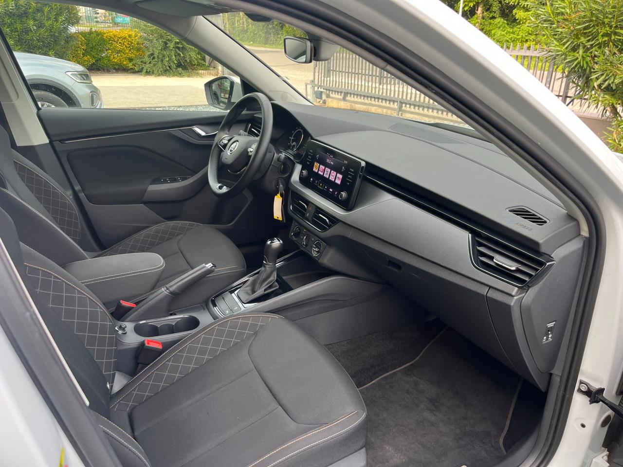 Skoda Kamiq 1.0 TSI 115 CV DSG AUTO/TELECAM **KM 70475**