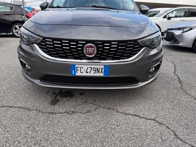 Fiat Tipo 1.3 Mjt S&S 95 cv 5 porte Lounge Neopatentati