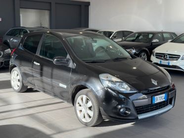 Renault Clio 1.2 16V 3 porte Luxe IL VEICOLO PUO' ESSERE GUIDATO DA UN NEOPATENTATO