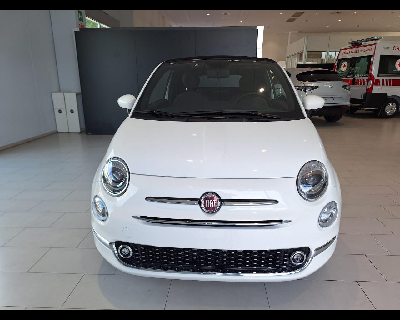 FIAT 500 (2015-->) - 500 C 1.0 Hybrid Dolcevita