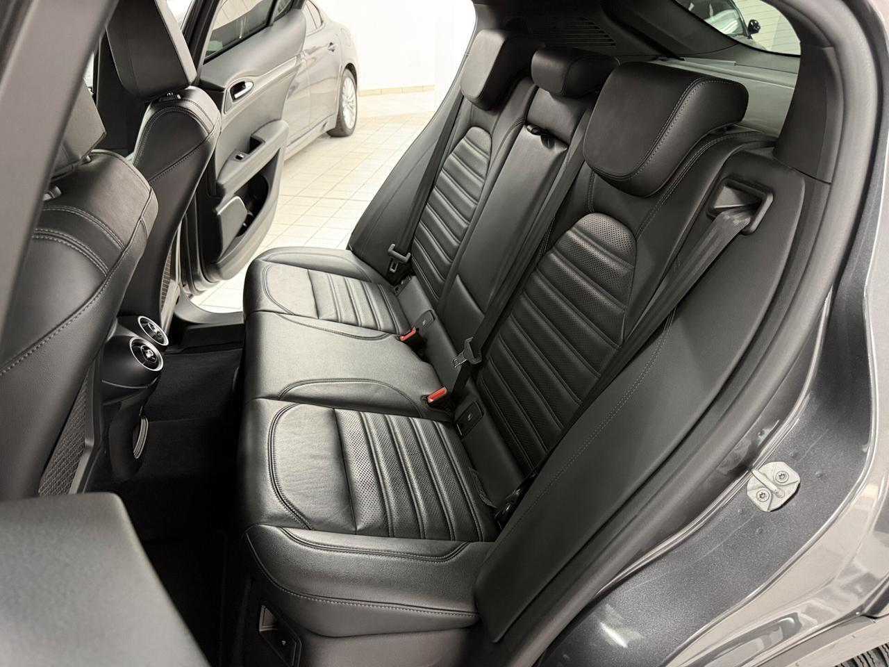 Alfa Romeo Stelvio 2.2 TD 210 CV VELOCE AT8 Q4 KIT DISTRIBUZIONE ESEGUITO UNICO PROPRIETARIO PERFETTA TAGLIANDATA