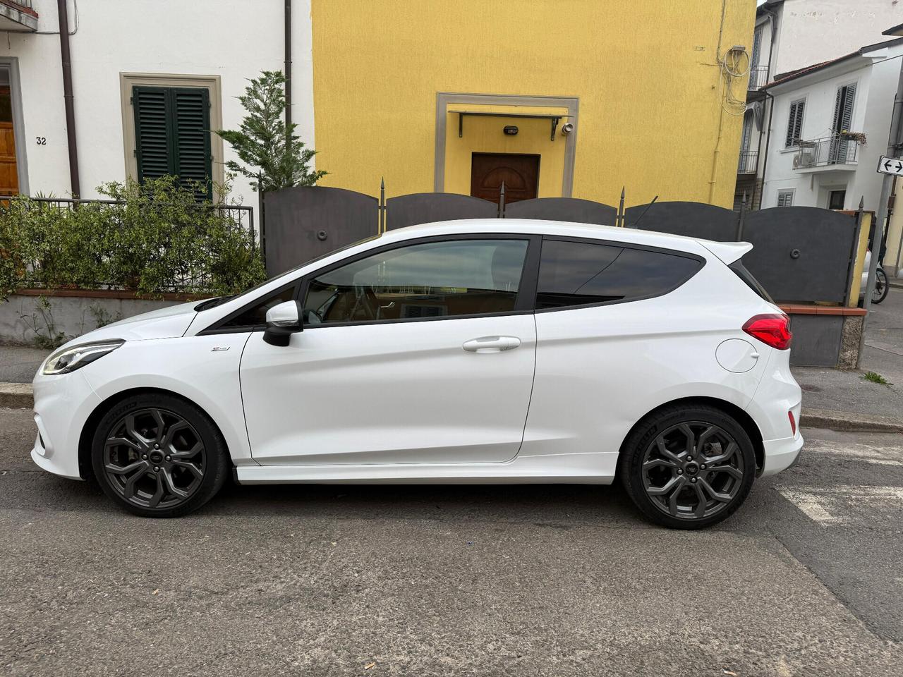 Ford Fiesta 1.5 50000km DISTRIBUZIONE FATTA 2026 TDCi 3 porte ST-Line