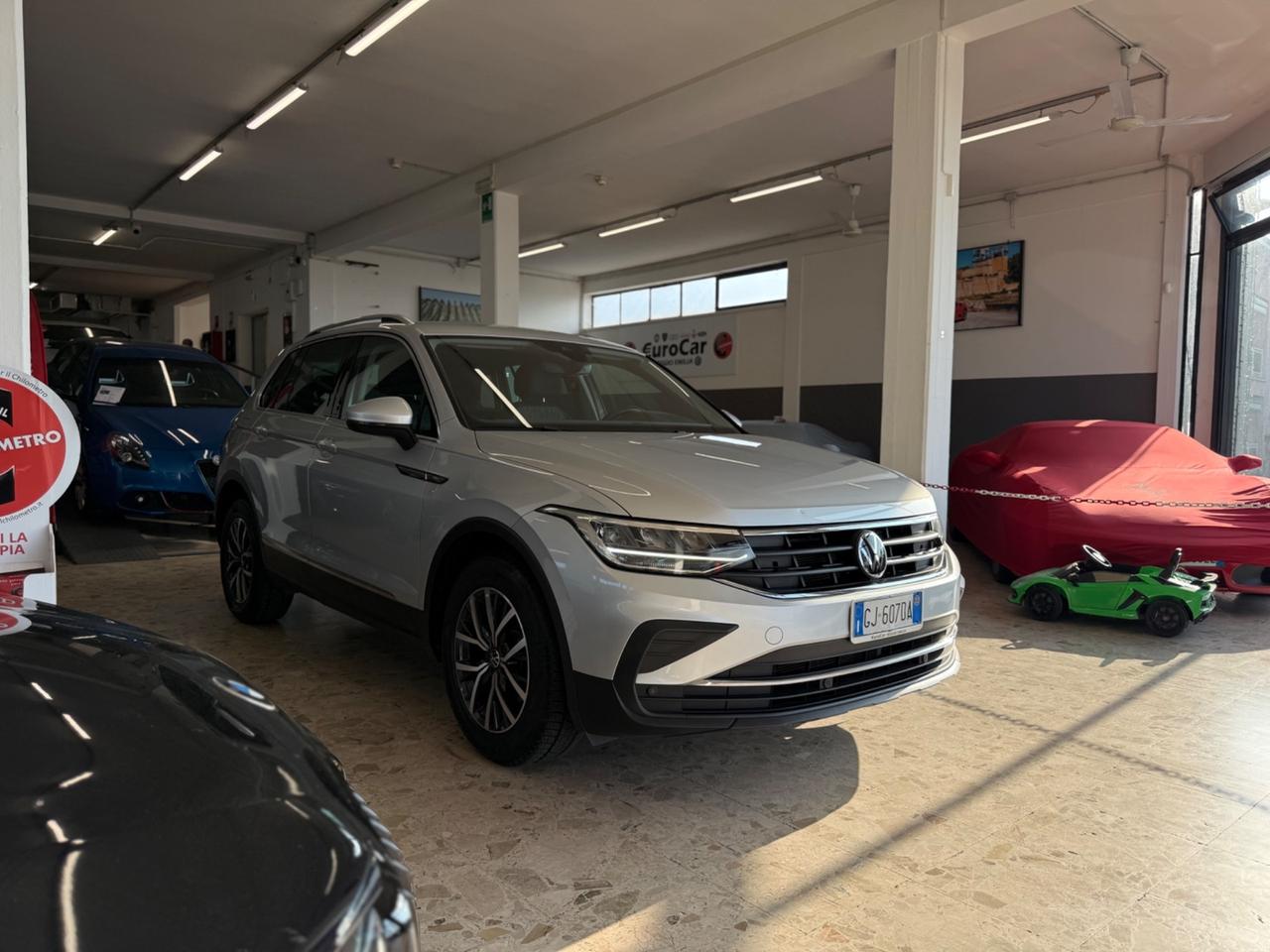 Volkswagen Tiguan 2.0 TDI 150 CV DSG Life 04/2022 EURO 6D