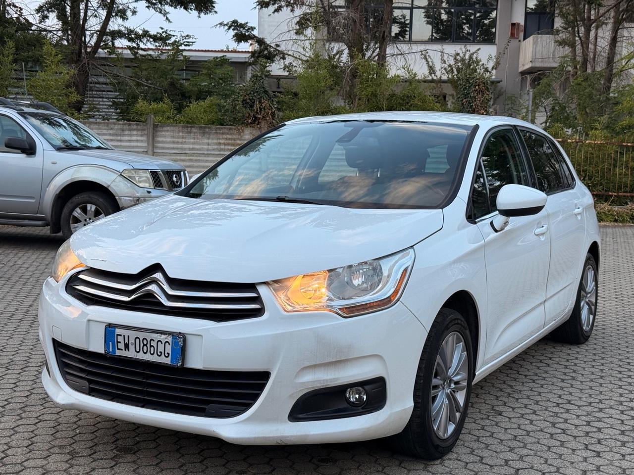 Citroen C4 Vti 2014 benz/gpl