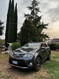 Toyota RAV 4 RAV4 2.0 D-4D 2WD Style White Ed.