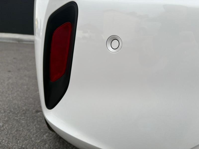 Opel Corsa 1.2 BENZ GS s&s 75cv ADATTA NEOPATENTATI