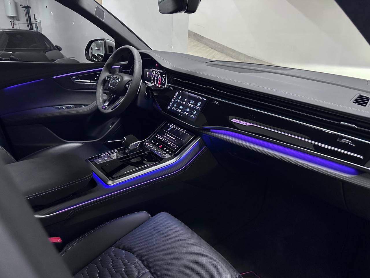 Audi Q8 RS TFSI V8 quattro tiptronic Performance