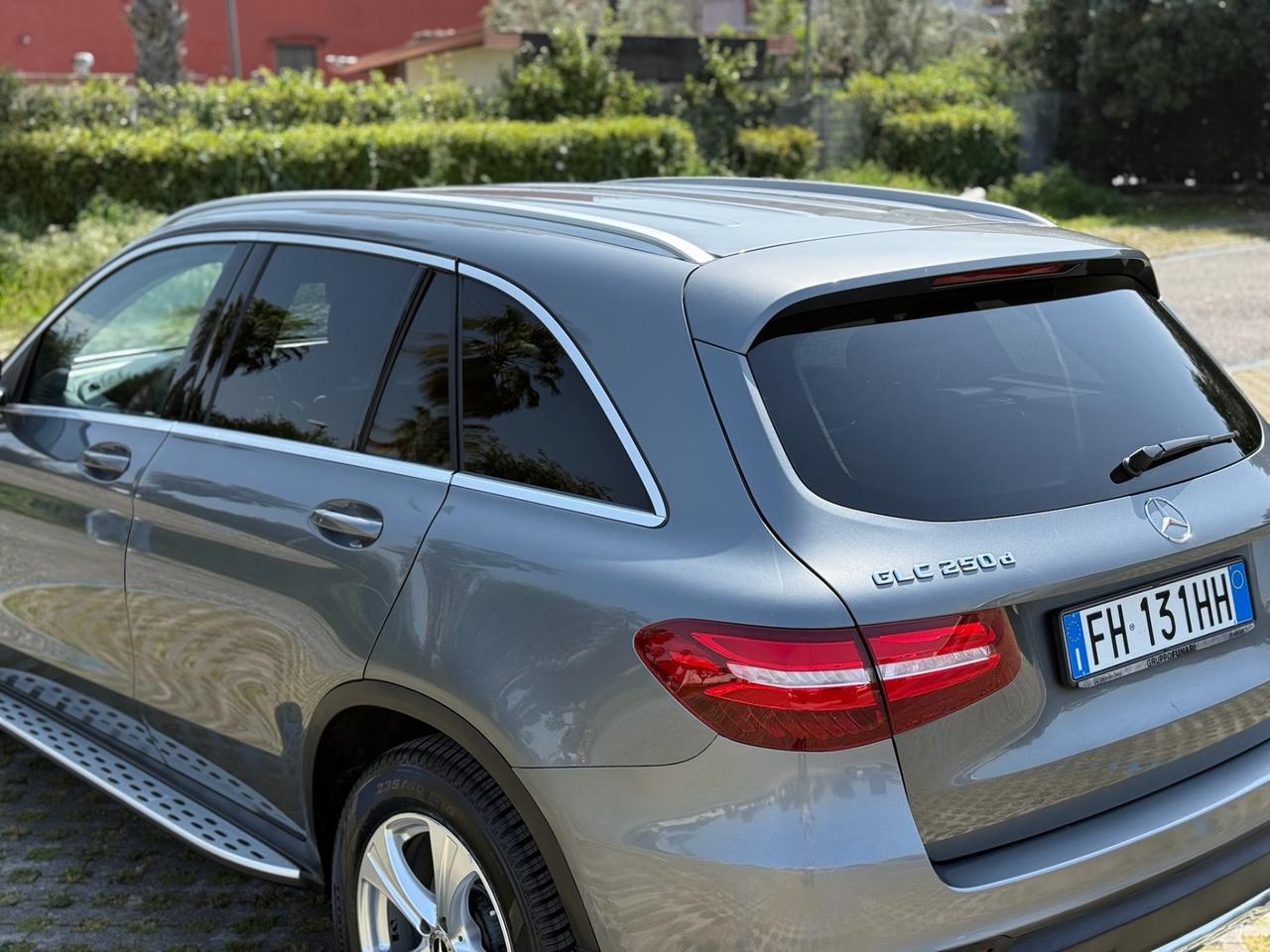 MERCEDES GLC 250d 2017 4Matic