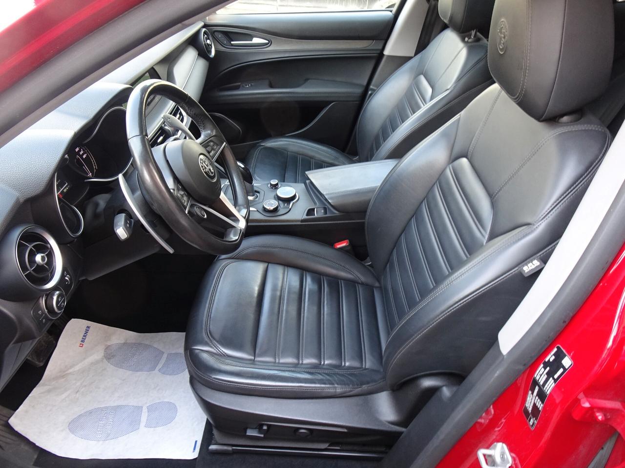 Alfa Romeo Stelvio 2.2 Turbodiesel 210 CV AT8 Q4 Executive