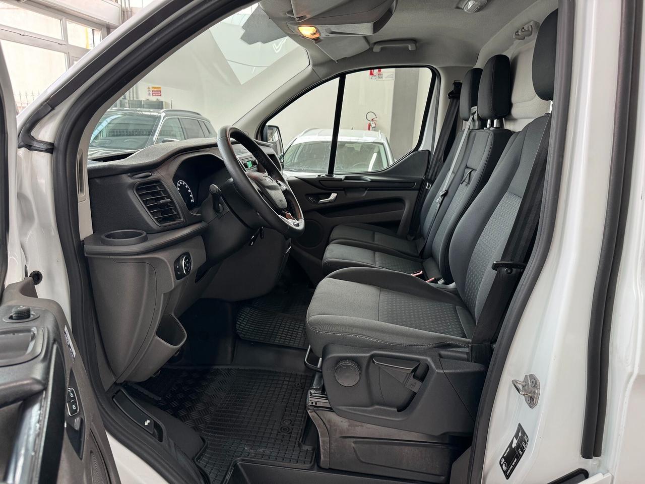 Custom 2.0td 130cv GOMMATO TAGLIANDATO CERTIFICATO