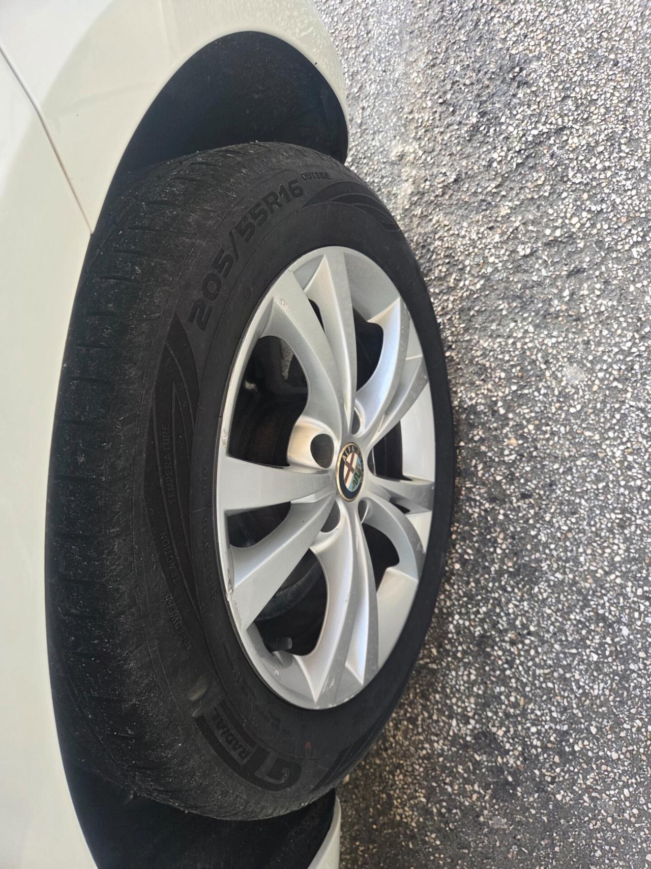 ALFA GIULIETTA 2.0 JTDM 140 CV ANNO 2012 KM CERT