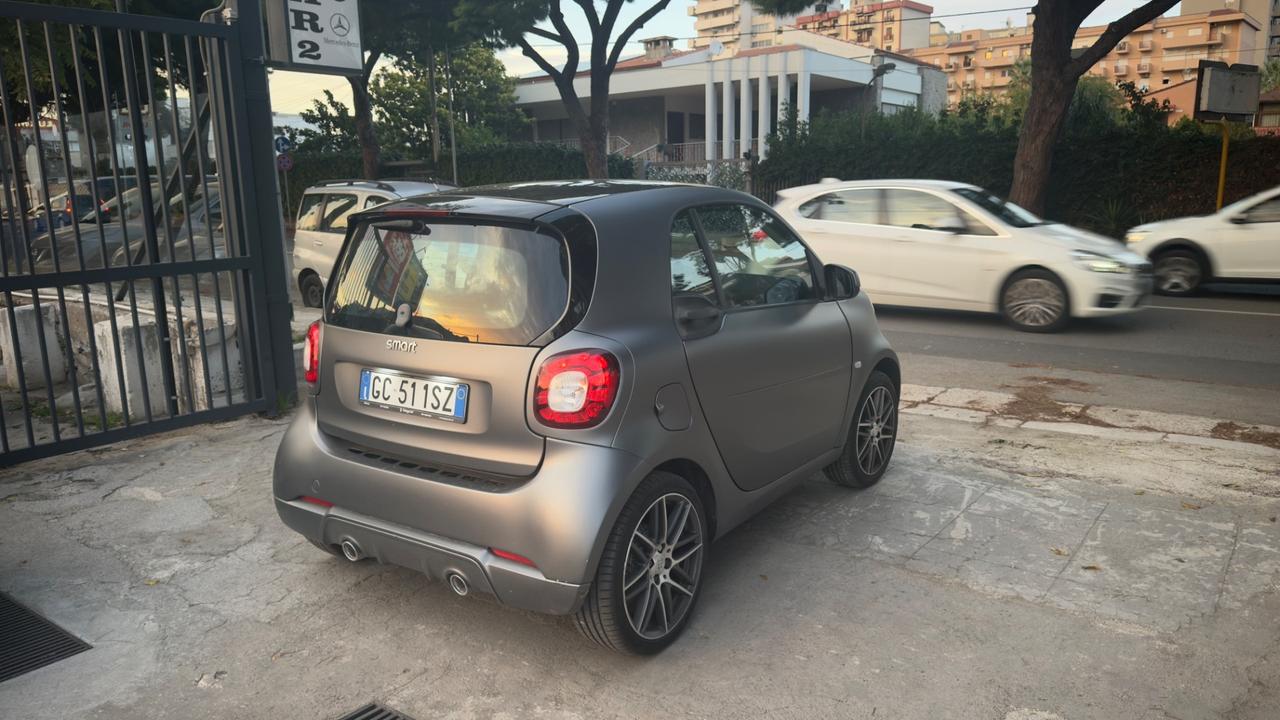 Smart ForTwo 90 0.9 Turbo Allestimento Brabus