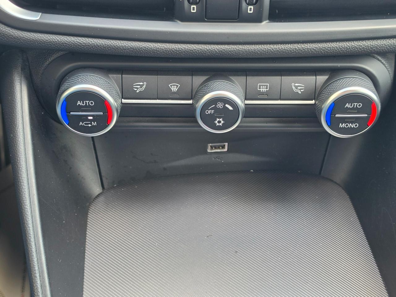 Alfa Romeo Giulia 2.2 Turbodiesel 150 CV Super